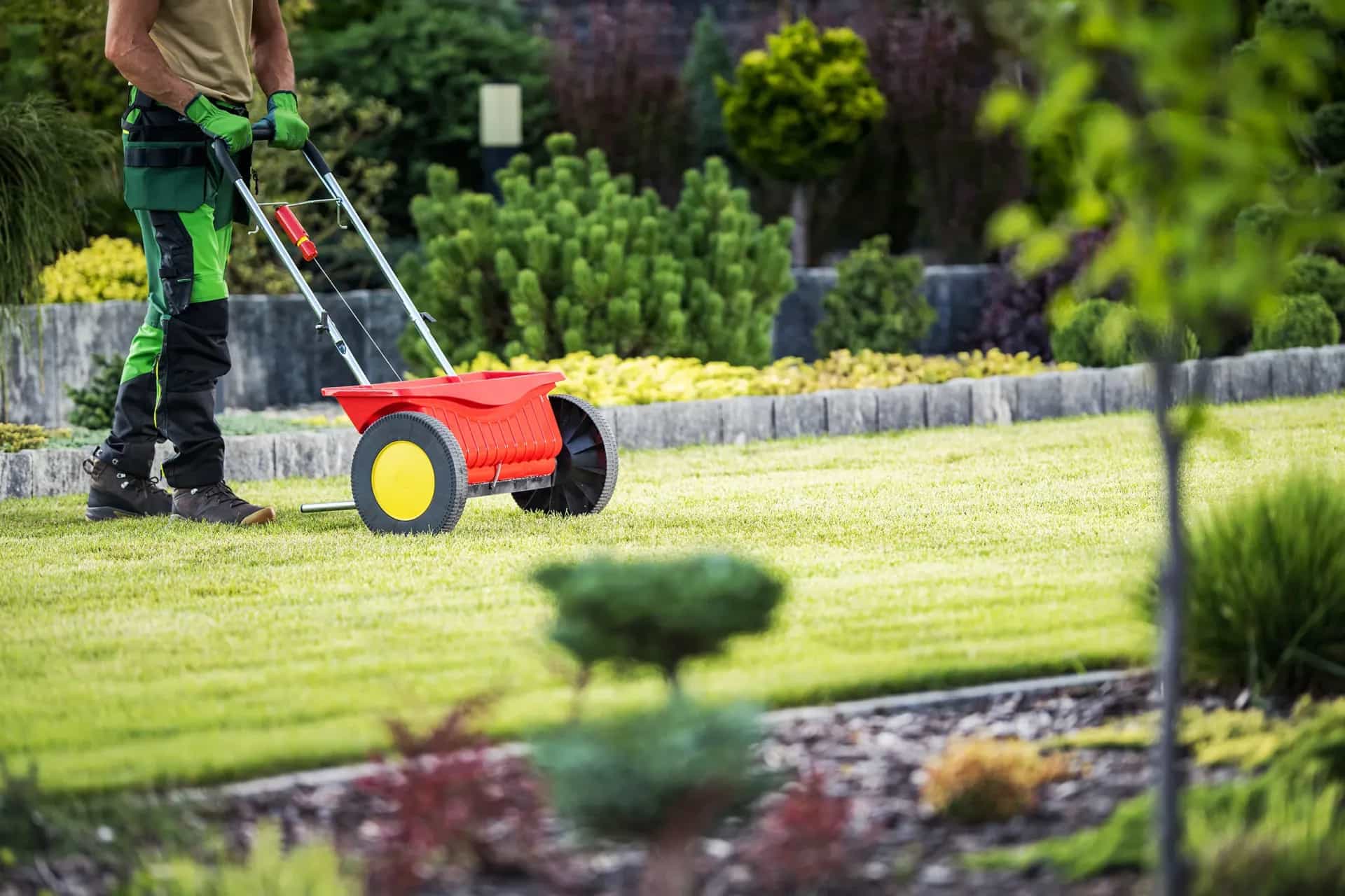 Melbourne garden maintenance services