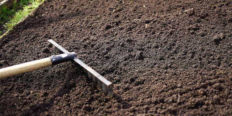 Garden soil leveling Melbourne